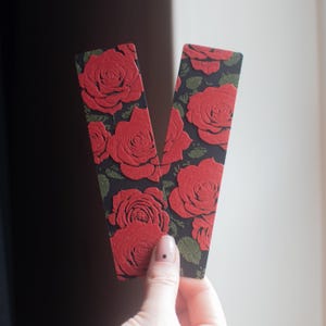 Segnalibro con rose rosse / Segnalibri floreali per amanti dei libri, regalo romantico, cancelleria estetica, accessori per la lettura, opzione set completo