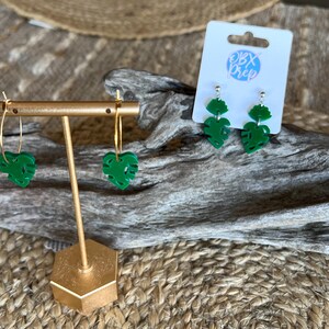 Handmade Green Acrylic Monstera Leaf Earrings – Tropical & Chic!