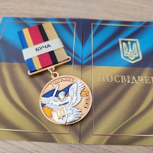 Medalla de Participante de la Guerra del Tridente Ucraniano "BUCHA" con Diploma - Regalo de Honor Patriótico