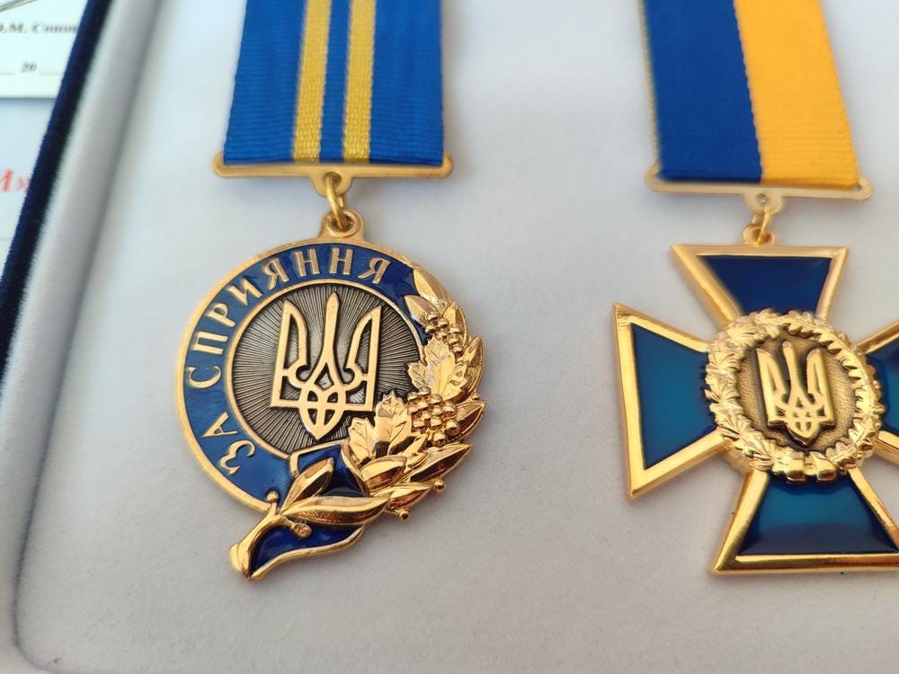 Ukrainian Award Medals Set, Patriot, Badge of Honor With Diplomas