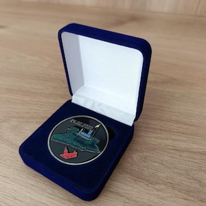 Unique ukrainian military challenge coin: ZMEINIY ISLAND. russian ship go to - Glory collectible in case