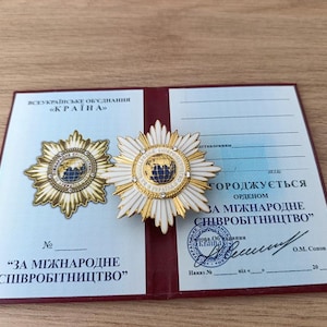 Hero of Ukraine Medal - Etsy