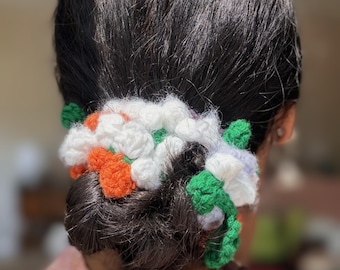 Crochet jasmine and mixed flowers "Kadhambam" scrunchie