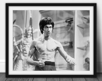 Bruce Lee KungFu Master, Black and White Photo, Historical Vintage Wall Art, Elegant Wall Art, DIGITAL DOWNLOAD, PRINTABLE