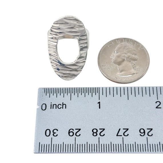 Hammered Oval Disk Statement Ring | Vintage Sterl… - image 8