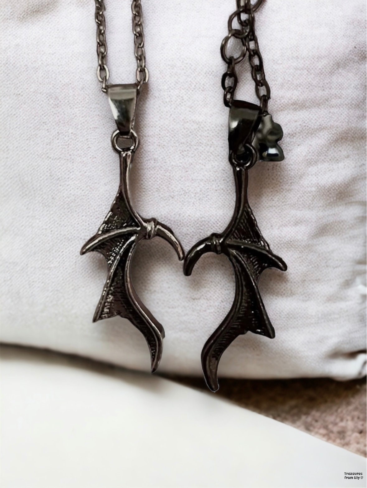 Coeur Crane Pendant Alchemy Gothic Matching Couples Raven Skull Neckla