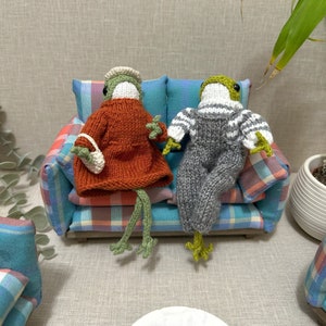 Froggie frog crochet,Green frog knitted,Froggie&#39;s sweater,Cute toy frog,Amigurumi frog,Valentine&#39;s Day Gift,Gift for birthday,Toy for kids