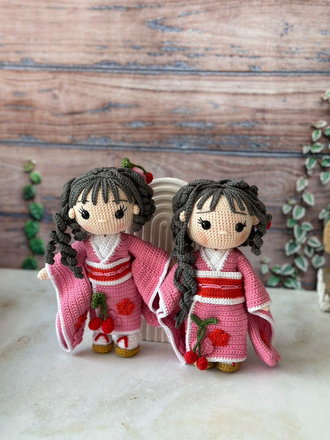 かぎ針編みの着物人形：手作りの日本の編みぐるみ人形 - Etsy 日本