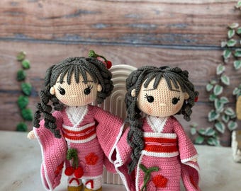 かぎ針編みの着物人形：手作りの日本の編みぐるみ人形 - Etsy 日本