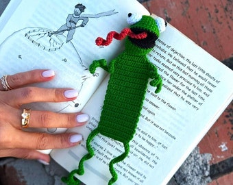 Crochet Frog Bookmark: Handmade Organic Cotton Amigurumi