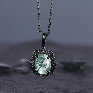 Moos Achat Anhänger: Vintage Style, personalisierter Schmuck