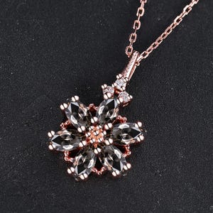 Rose Gold Marquise Flower Shape Smoky Quartz Necklace Aesthetics Smoky Quartz Marquise Pendant Necklaces Christmas Flower Necklace for Wife