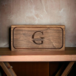 Personalisierte Valet / Catchall Tablett - Walnuss