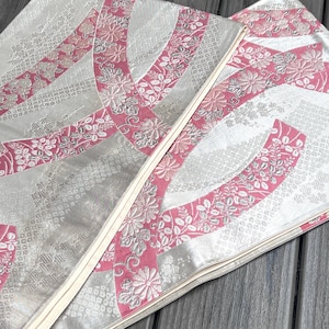 Vintage Kimono Obi Belt: Silver Brocade Floral Sash - 14 ft