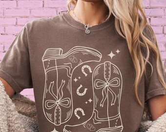 Camiseta vaquera vintage: Camiseta con estampado de botas de rodeo
