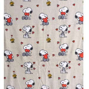 Peanuts Snoopy Valentine Plush Blanket Throw
