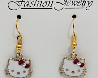 Hello Kitty Earrings Red