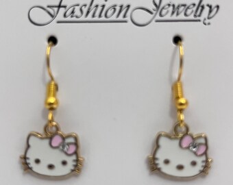 Hello Kitty Earrings Pink