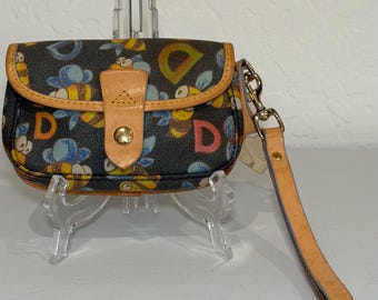 Vintage Dooney & Bourke Bumble Bee Wristlet