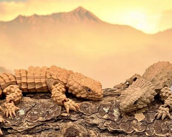 Ultra-Realistic 3D Printed Armadillo Lizard | Fully Articulated | Posable | Large PLA Sculpture