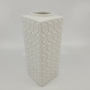 Vaso vintage in biscotto bianco - Seltmann Weiden - 905/1 - anni '60 - Op Art - cerchi ovali come motivo - 18 cm di altezza - rettangolare - porcellana bianca