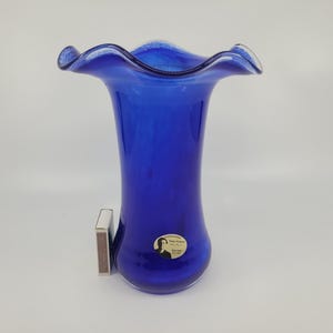 blue glass vase Peter Kaspar vintage trumpet 90s handmade decoration German glass art waves blue glass vase West German glass art