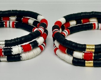 Conjunto de pulseras negras, blancas y rojas para el día del partido, conjunto de pulseras de equipo personalizables