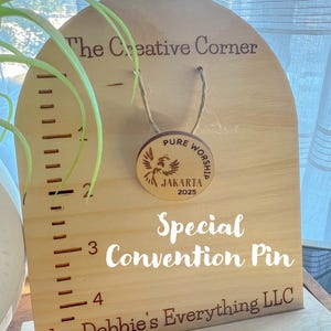 Special Convention 2025 Wood Pins