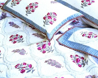 Juego de colcha acolchada estampada a mano: Ropa de cama de algodón indio con estampado floral bohemio, suave y agradable al tacto.
