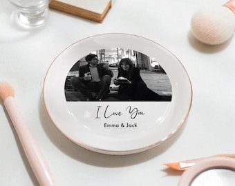 Personalized Couple Photo Ring Dish, Custom Picture Jewelry Dish, Wedding Gift, Engagement Gift for Bride, Anniversary Keepsake couple dish