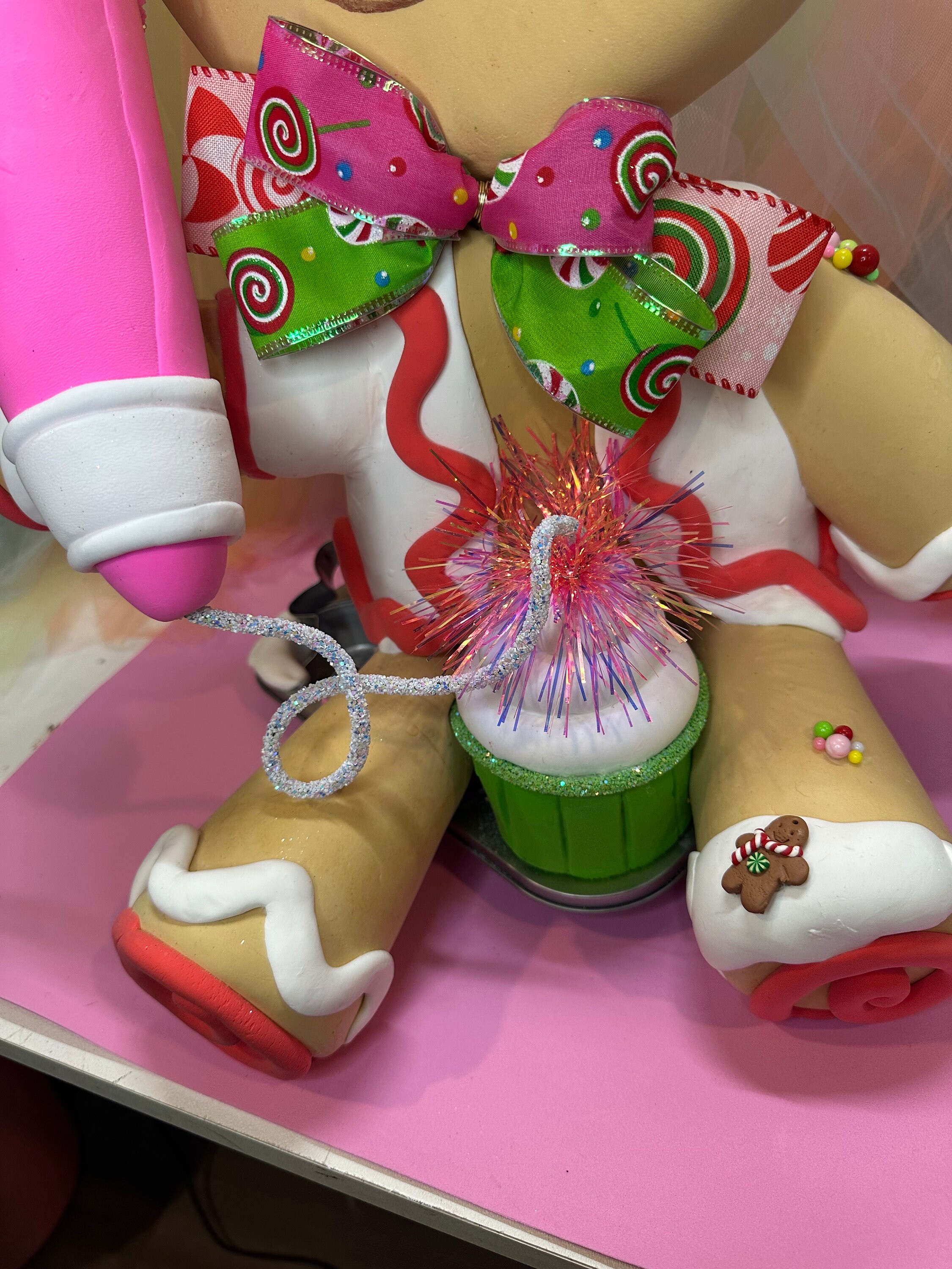 Cute whimsical Gingie centerpiece