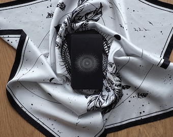 Silk Tarot Alter Cloth (silver white)