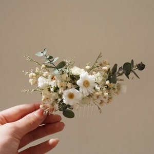 Natural daisy dried flower mixed bridal hair accessories,Bohemian wedding hair accessories,White+Cream Dry Flower Hair Comb