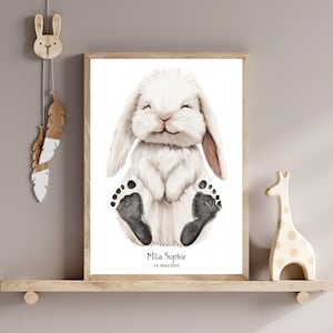 Baby Fußabdruck Poster Hase Skandi Boho personalisiert | Geschenk Baby Geburt Taufe | Babyzimmer Deko Beige | Baby Geschenk personalisiert