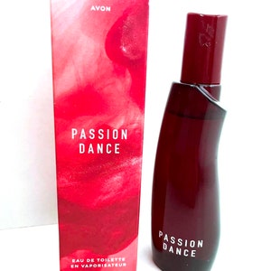 Avon Passion Dance for Her Eau de Parfume Spray 50 ml - Klassischer Avon Vintage Duft für Parfum Enthusiasten - Duftgeschenk