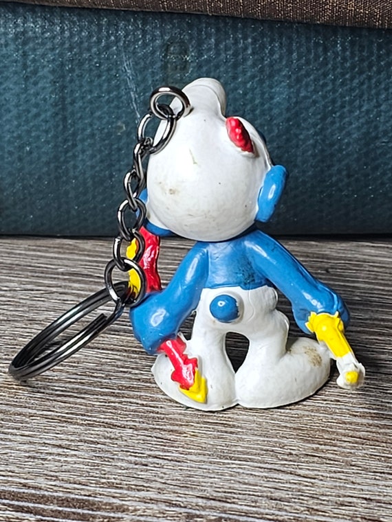 Vintage Archer Smurf Keychain - Gem