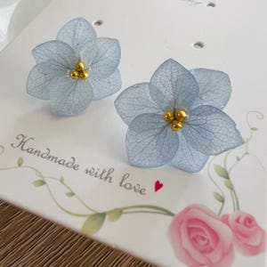 Real hydrangea stud earrings, resin dipped floral jewelry, baby blue，dark blue