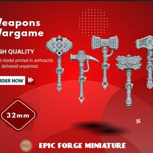 Peut inclure: Cinq armes miniatures de 32 mm pour un jeu de guerre de table. Les armes sont en résine grise et non peintes. Les armes comprennent un marteau, une hache, une épée, une masse et une lance.