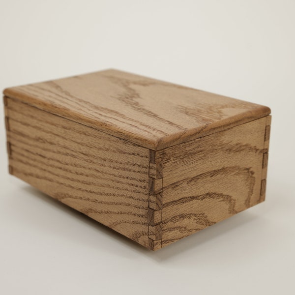 Handcrafted Keepsake Box - Jewelry / Memory / Wedding - Wood American Red Oak