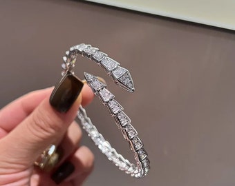 ZAKOL Luxus Shiny AAA Zirkonia Schlange Knochen Armreifen Weiblichen Armband Farbe Splitter Hochzeit