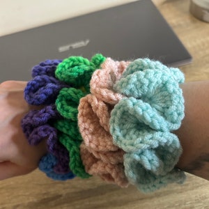 Crocheted Scrunchie