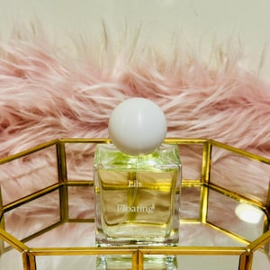 Liis Floating perfume sample choose your size