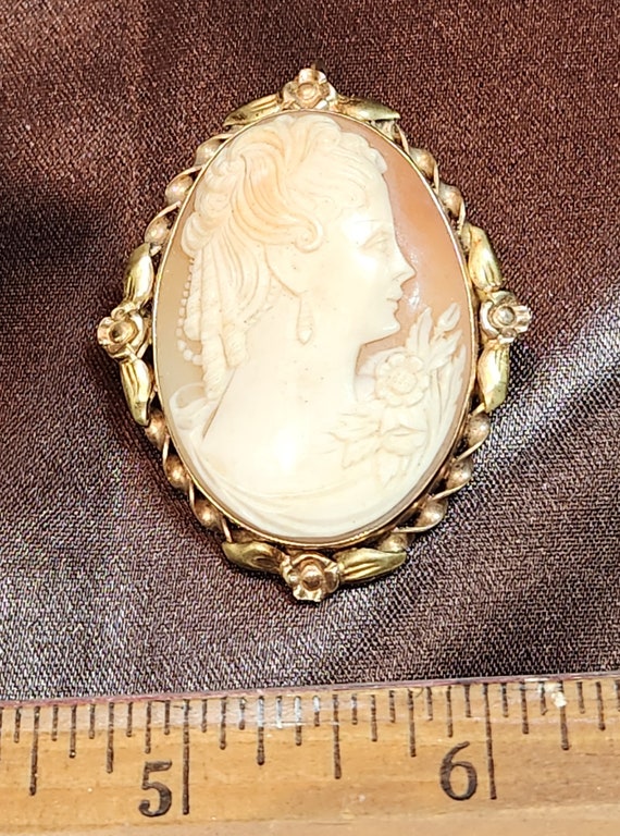 Antique 1/20 14K filled shell cameo brooch pendant