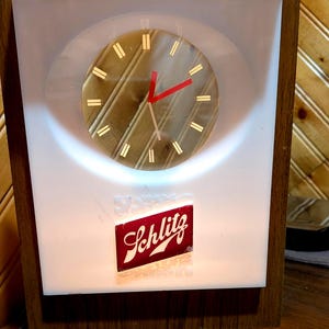Vintage Lighted Beer Clock - Etsy