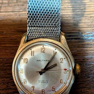 Waltham Incabloc 17 Jewels - Etsy display picture 3