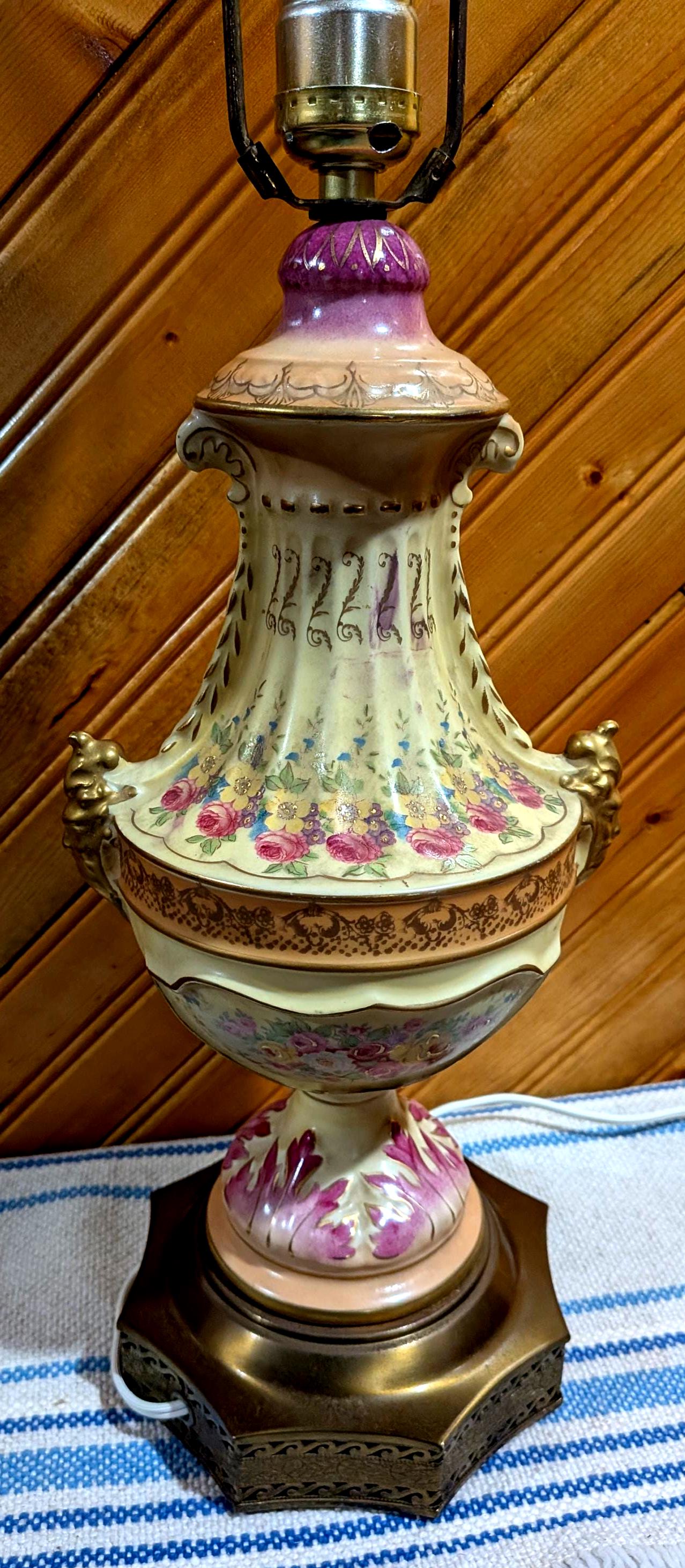 Vintage, 1940s, Floral, Porcelain, Urn Table Lamp, Victorian