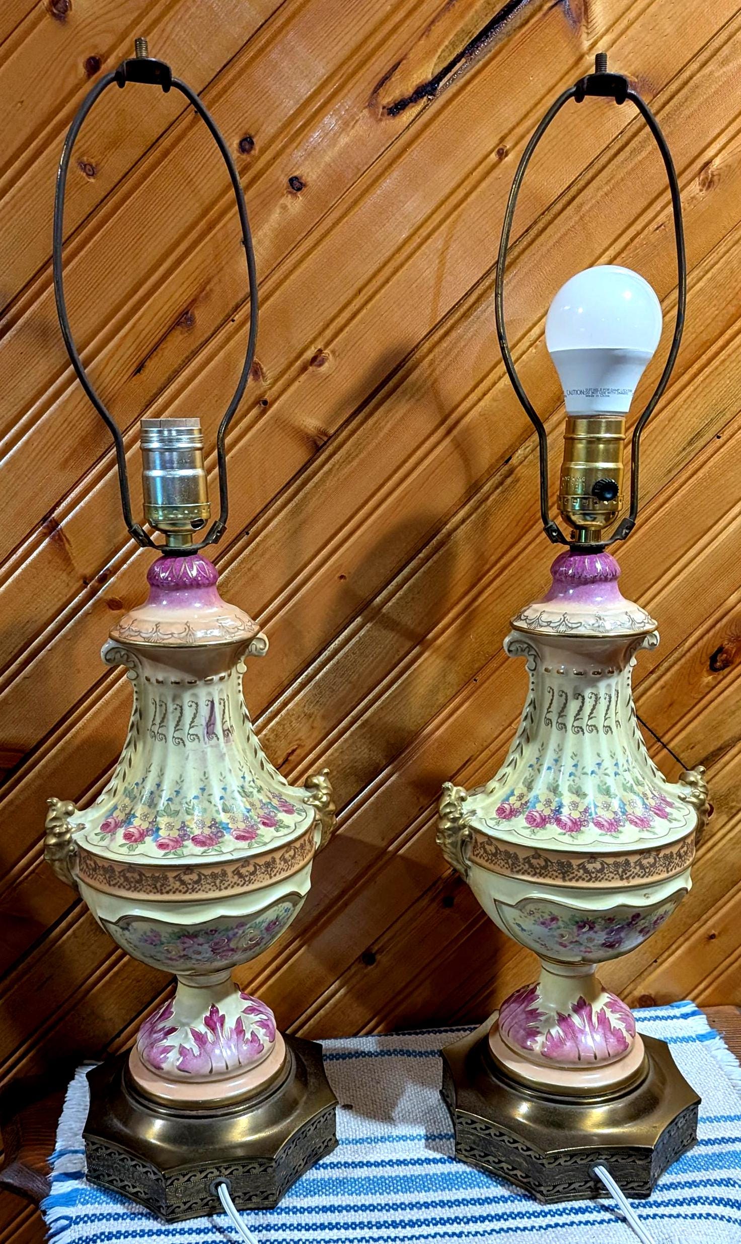 Vintage, 1940s, Floral, Porcelain, Urn Table Lamp, Victorian