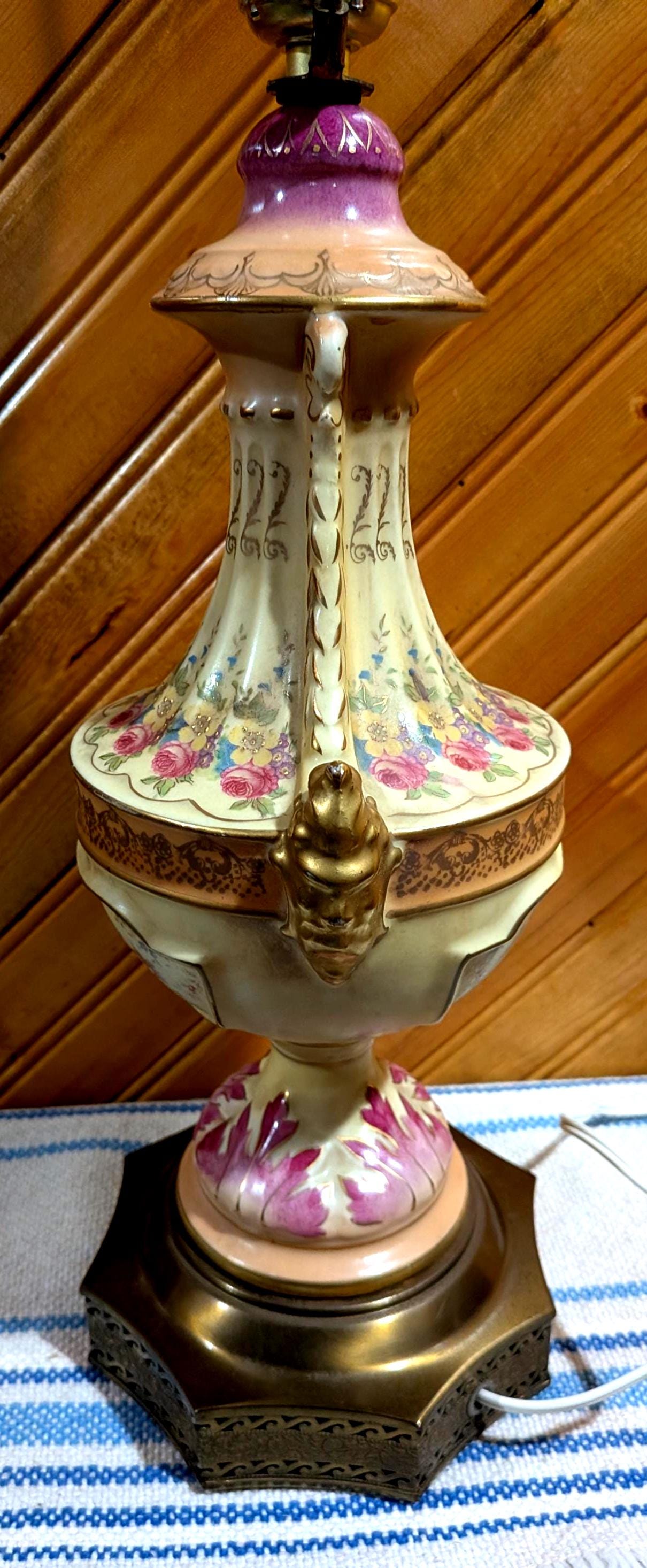 Vintage, 1940s, Floral, Porcelain, Urn Table Lamp, Victorian
