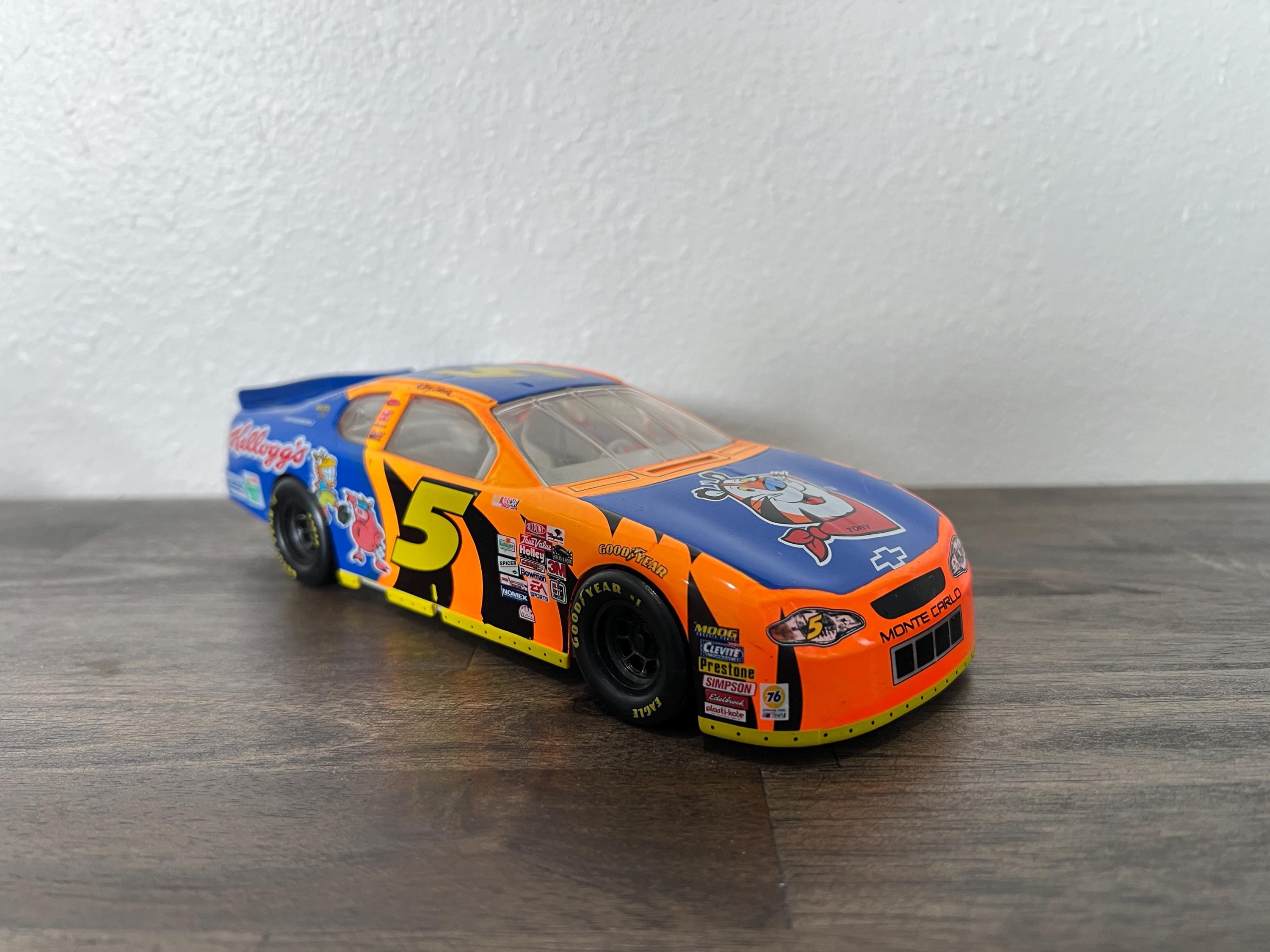 Hot Wheels Monte Carlo 1/24 Nascar Terry Labonte Kellogg's Number