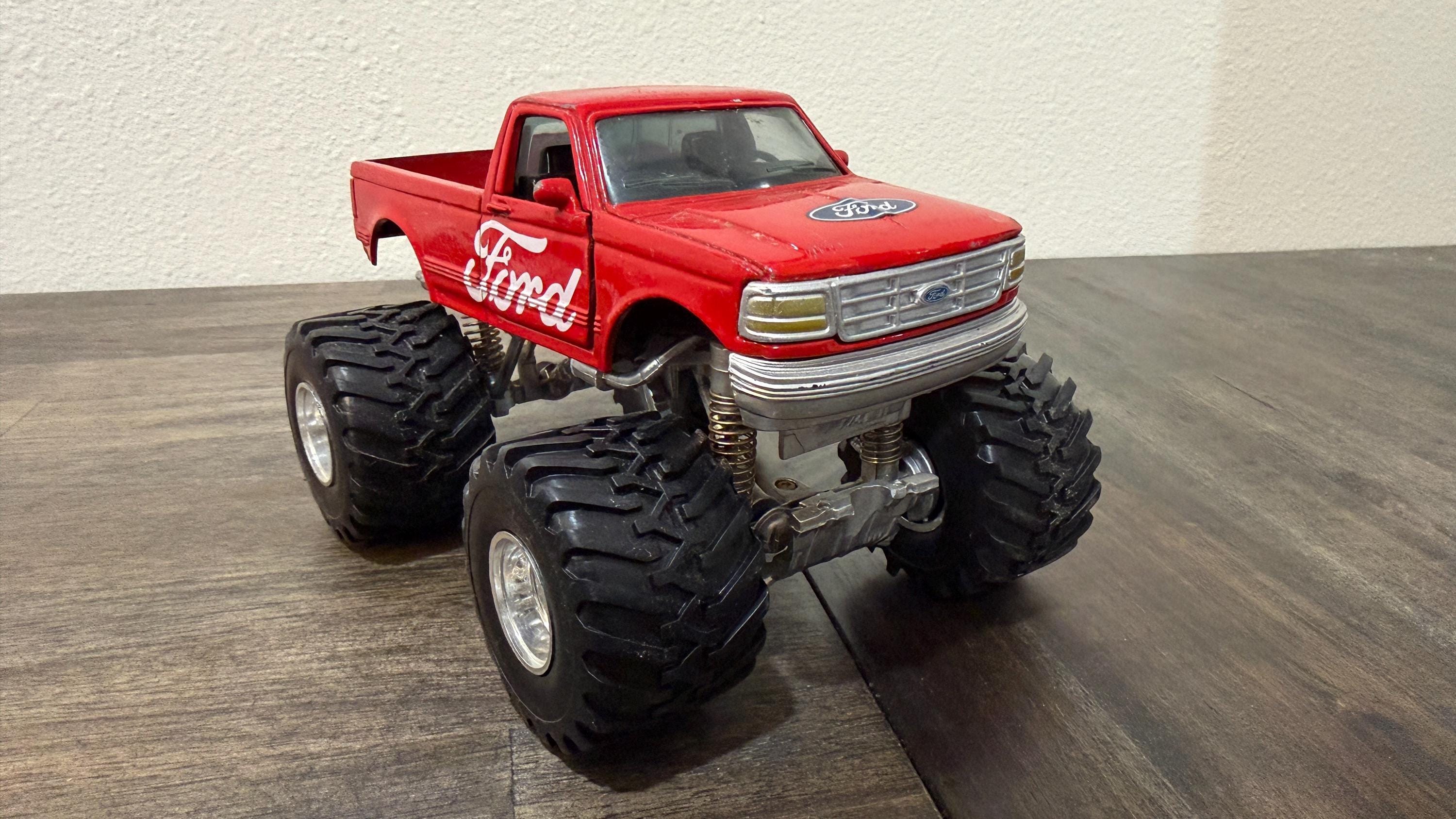 Ford F-150 Monster Truck Diecast 1:32 Scale – Red Pickup - Etsy